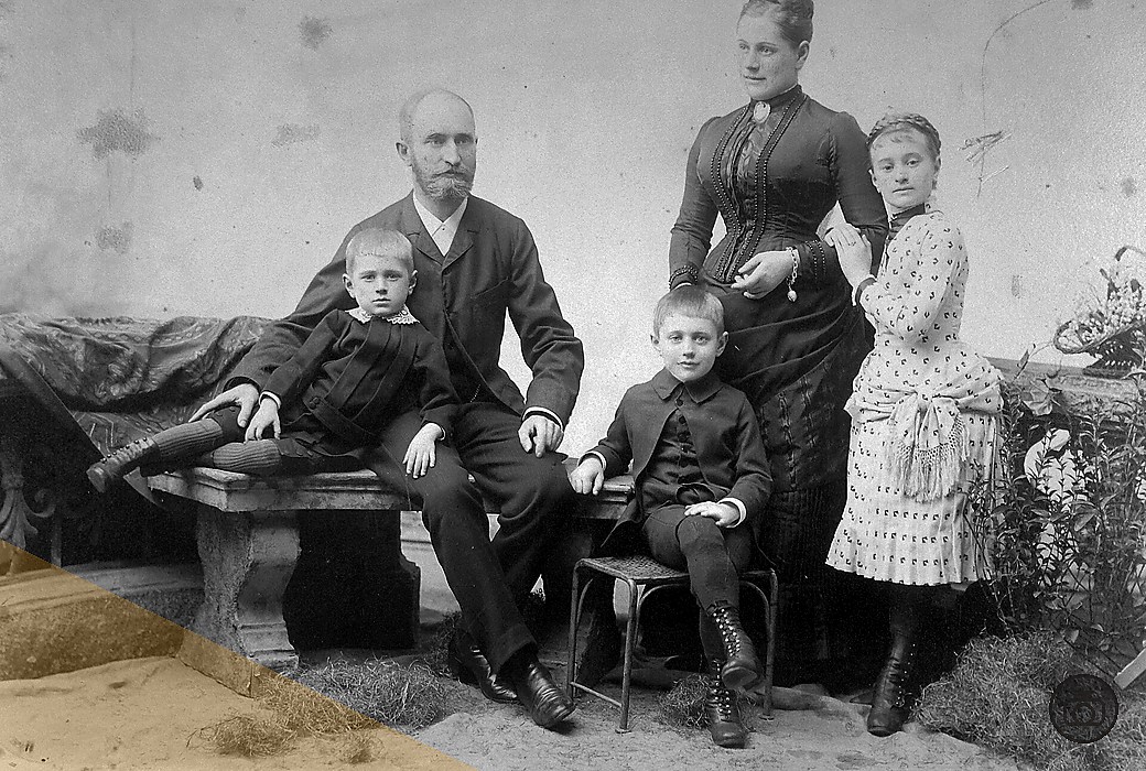 real photo studio section